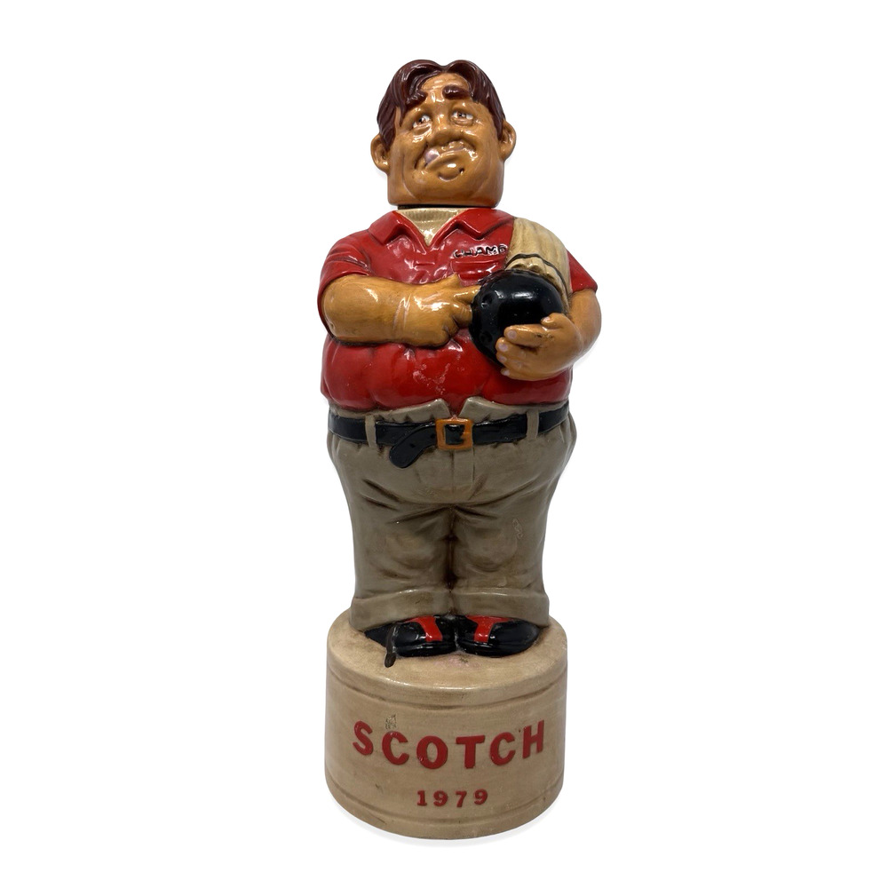 1979 Alberta’s Molds Bowler Scotch Decanter 300 Club Ceramic Barware Vintage